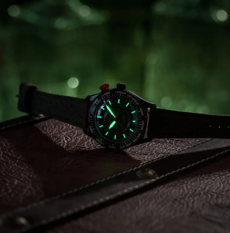 aero_worldtimer_quotlindb_6.webp AERO WORLDTIMER "LINDBERGH"