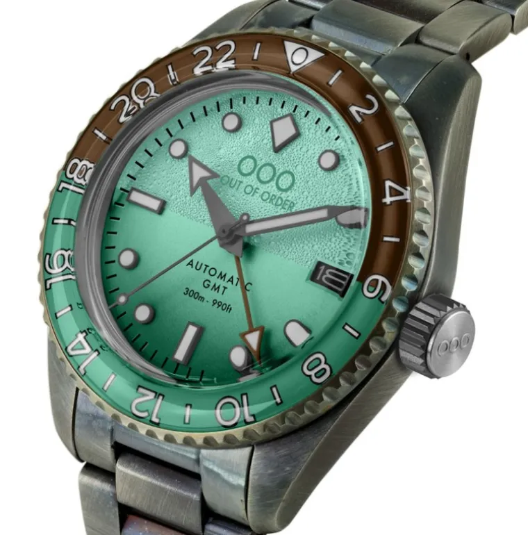 after__automatic_gmt__ult_1-1.webp AFTER 8 AUTOMATIC GMT - ULTRA DISTRESSED