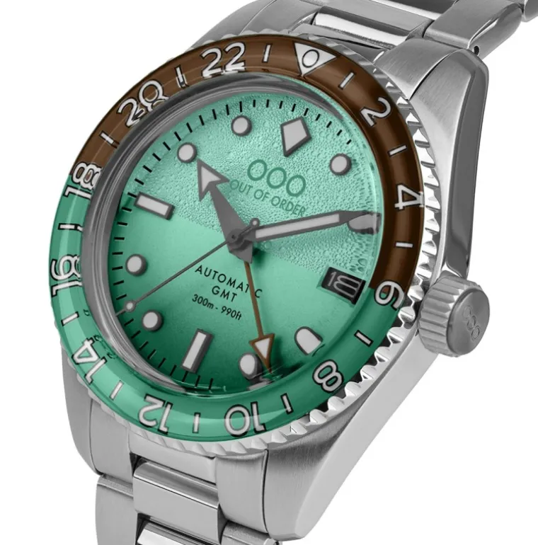 after__automatic_gmt__ult_2.webp AFTER 8 AUTOMATIC GMT - ULTRA BRUSHED