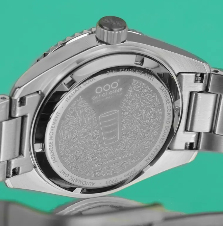after__automatic_gmt__ult_3.webp AFTER 8 AUTOMATIC GMT - ULTRA BRUSHED