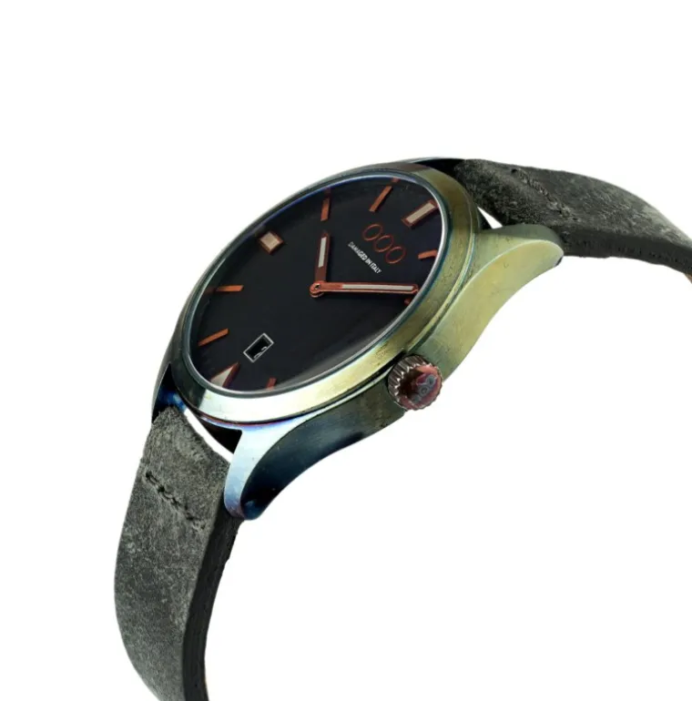 black_1.webp 143 BLACK
