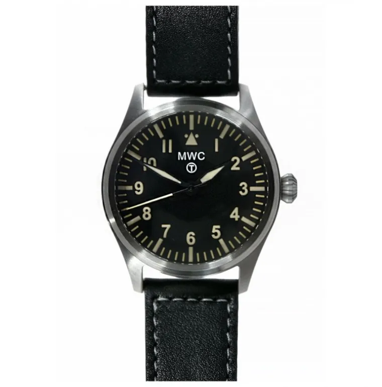 Classic 40mm Aviator Hybrid Movement