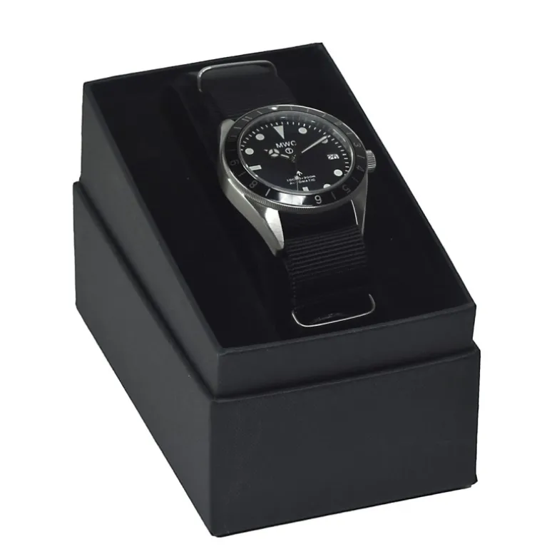 classic_s_pattern_grey_au_3.webp Classic 1960s Pattern Grey Automatic Dual Time Zone Divers