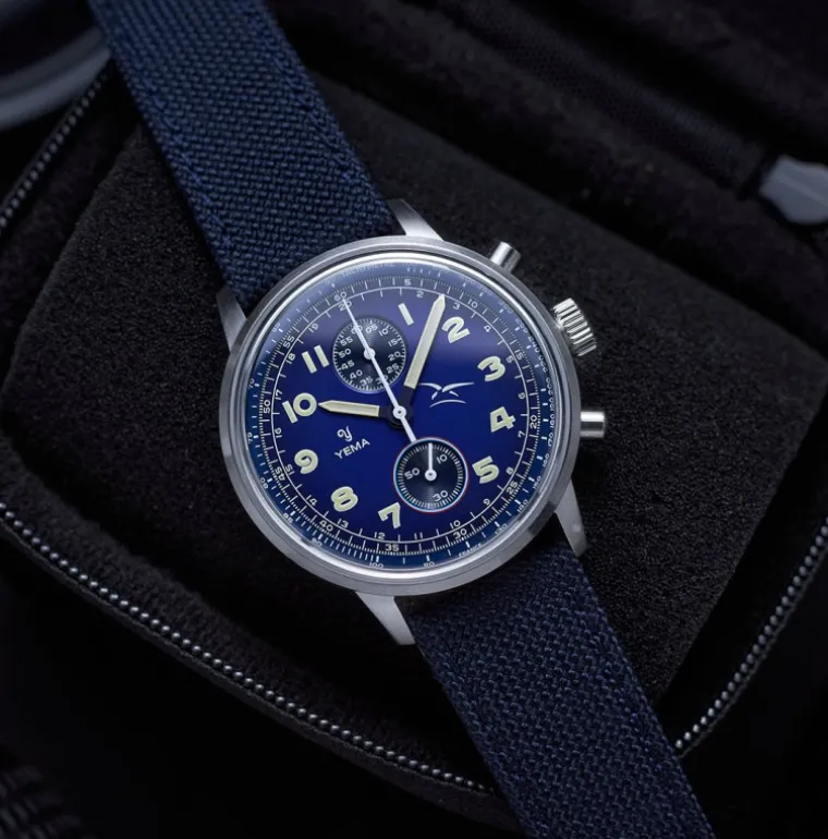 flygraf_bicompax_french_a_2-1.webp Flygraf Bi-Compax French Air Force Blue