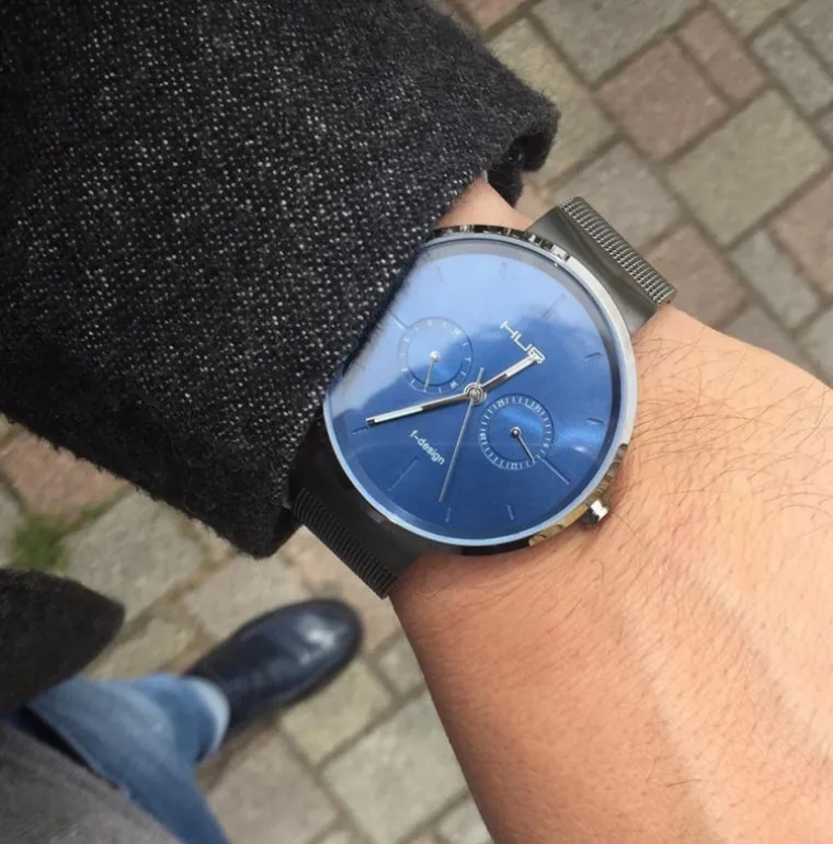 h_blue_dial_2.webp H30 BLUE DIAL