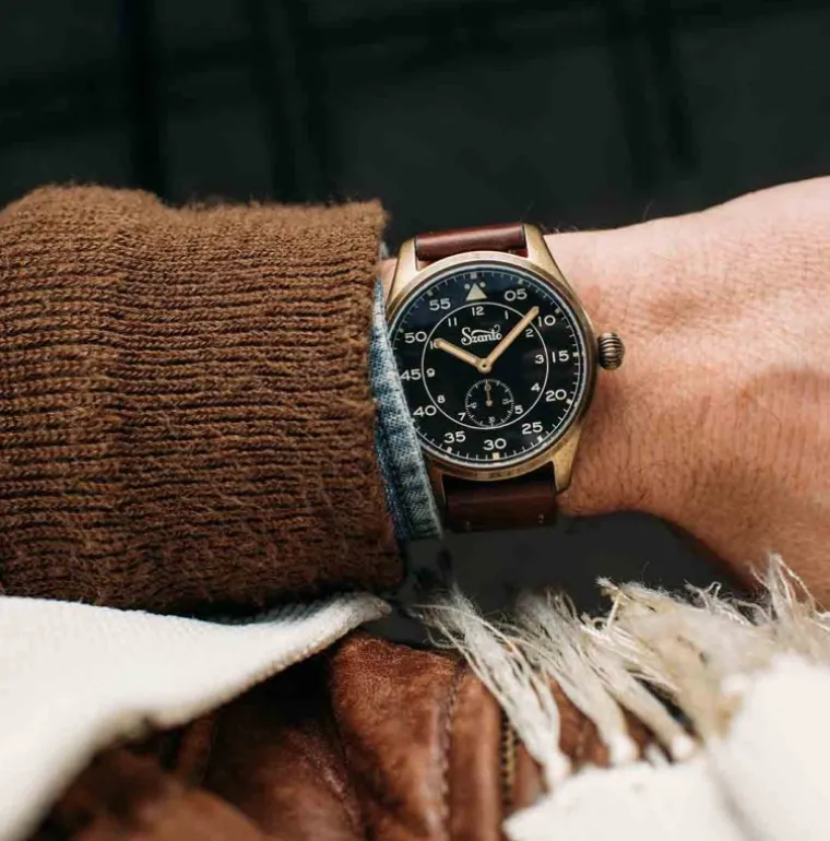 heritage_aviator_small_se_6.webp Heritage Aviator Small Seconds