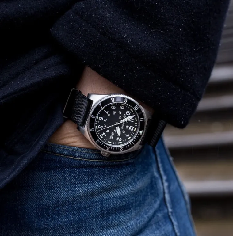 m_steel_automatic_tritium_7-1.webp 300m Steel Automatic Tritium GTLS Navigator Watch
