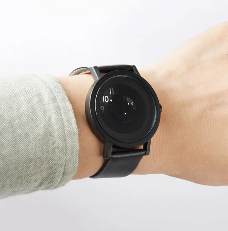 40mm Reveal Watch