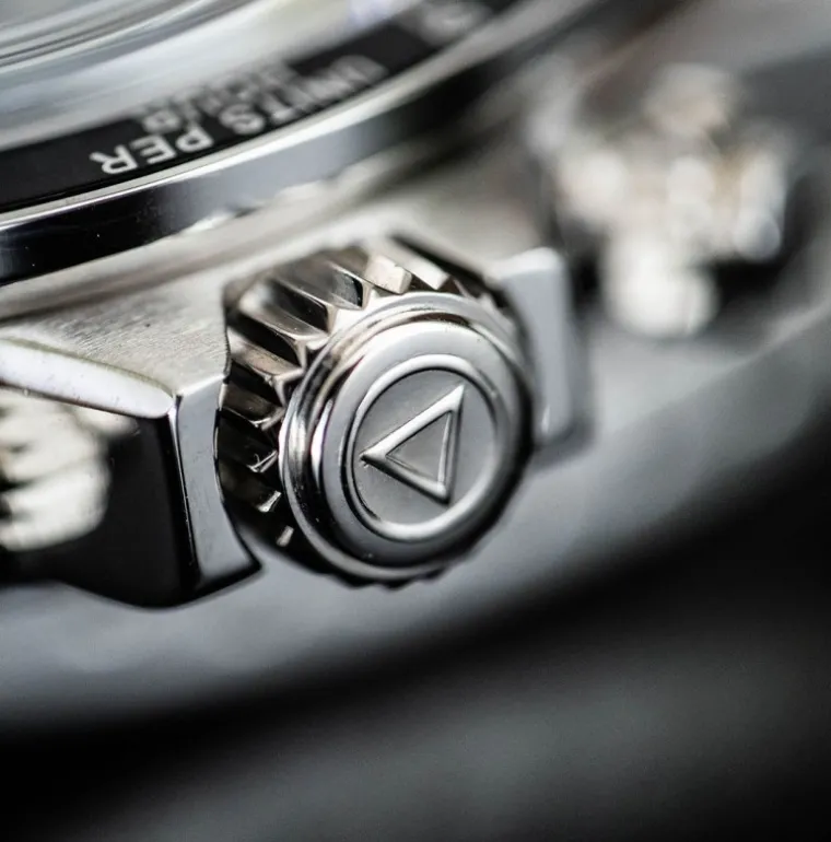 monza_v__black_dial__beze_5.webp Monza V2 – Black Dial / Bezel Insert Aged / Limited Edition 50 pc