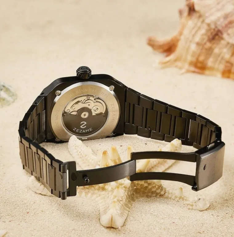 night_hawk_gmt_stainless__4.webp Night Hawk GMT Stainless Steel Watch 40.5mm