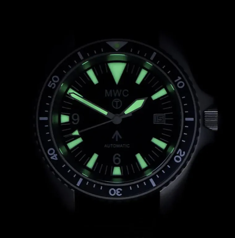 pattern_black_pvd_automa_3.webp 1999-2001 Pattern Black PVD Automatic