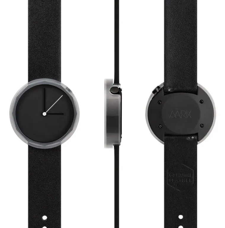 prism_black_4.webp Prism Black