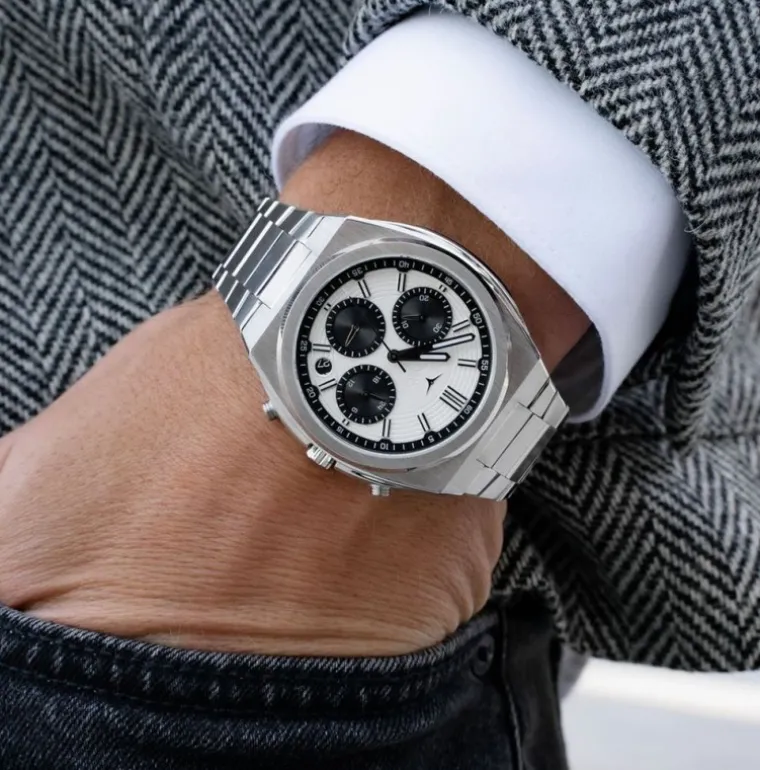 rival_chrono_panda_5.webp Rival Chrono Panda