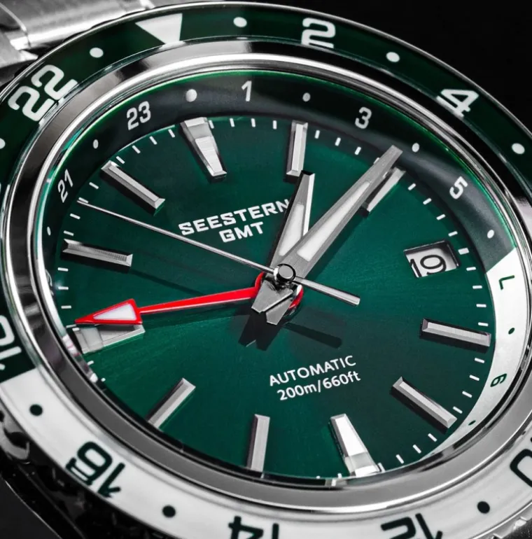 s_green_seestern_gmt_2.webp S456 Green Seestern GMT