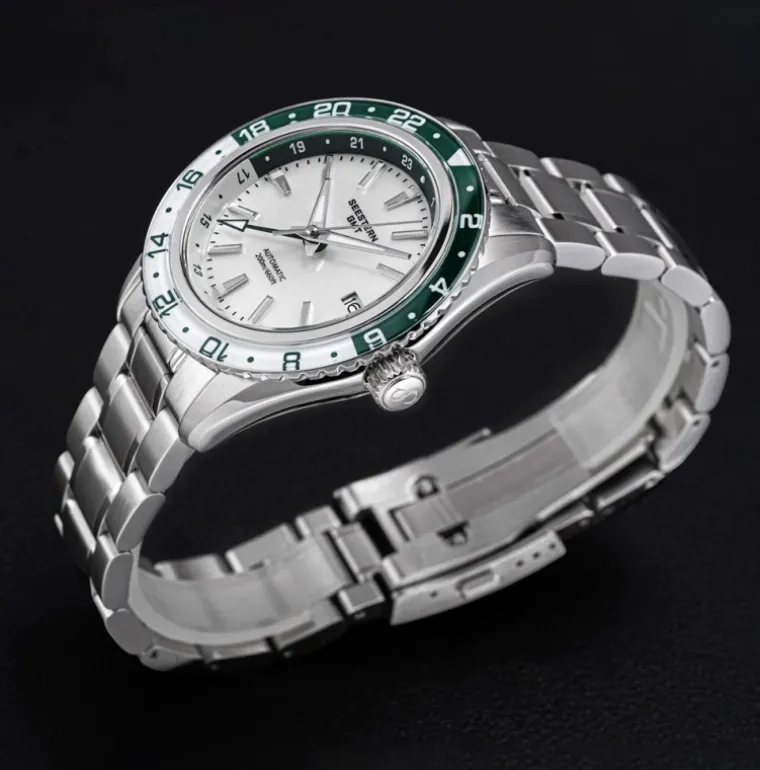 s_white_seestern_gmt_7.webp S456 White Seestern GMT