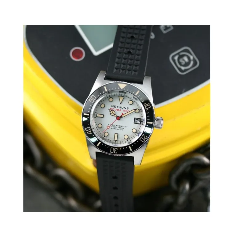 scuba__steel_silver_1.webp SCUBA 500 STEEL SILVER