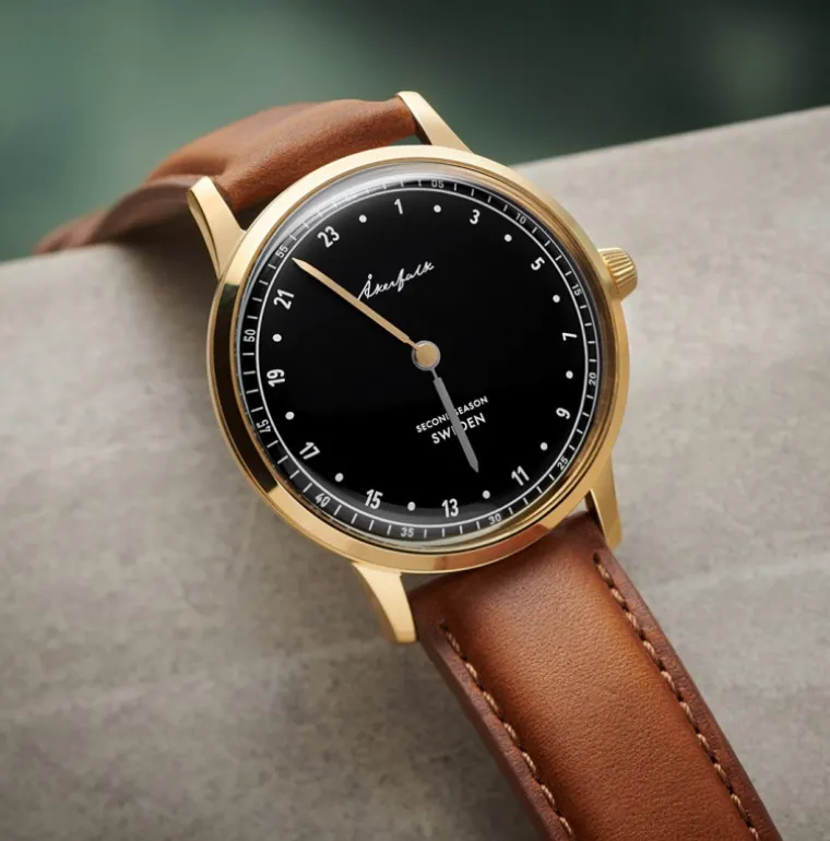 Second Season Gold Black