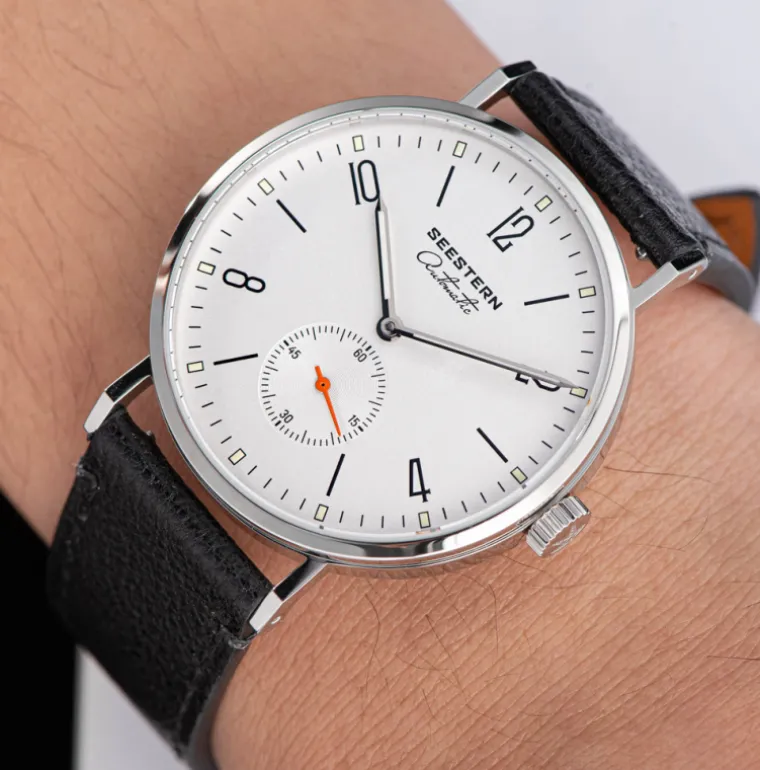seestern__white_automatic_5.webp Seestern 382 White Automatic