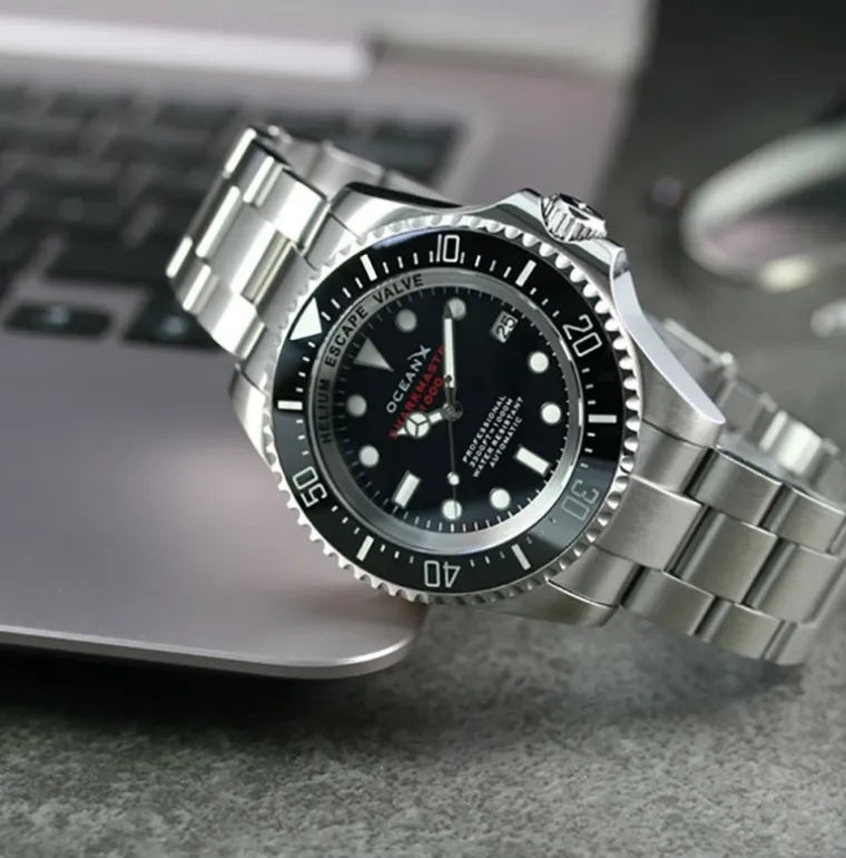 sharkmaster__black_1.webp SHARKMASTER 1000 Black
