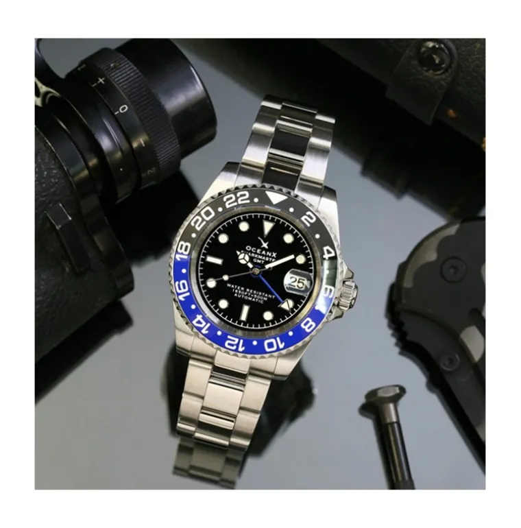 sharkmaster_gmt_automatic_2-4.webp SHARKMASTER GMT AUTOMATIC BLUE