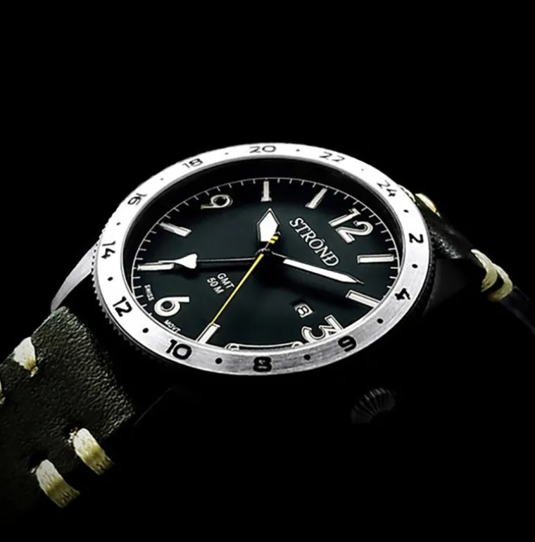 ssc_h_gmt_black_2.webp SSC-101 24h GMT Black