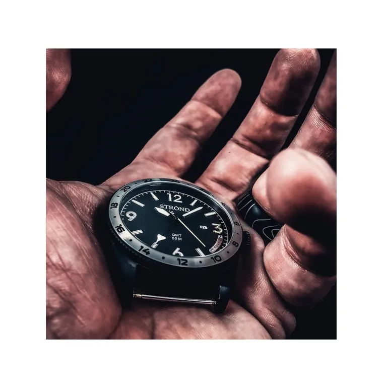 ssc_h_gmt_black_5.webp SSC-101 24h GMT Black