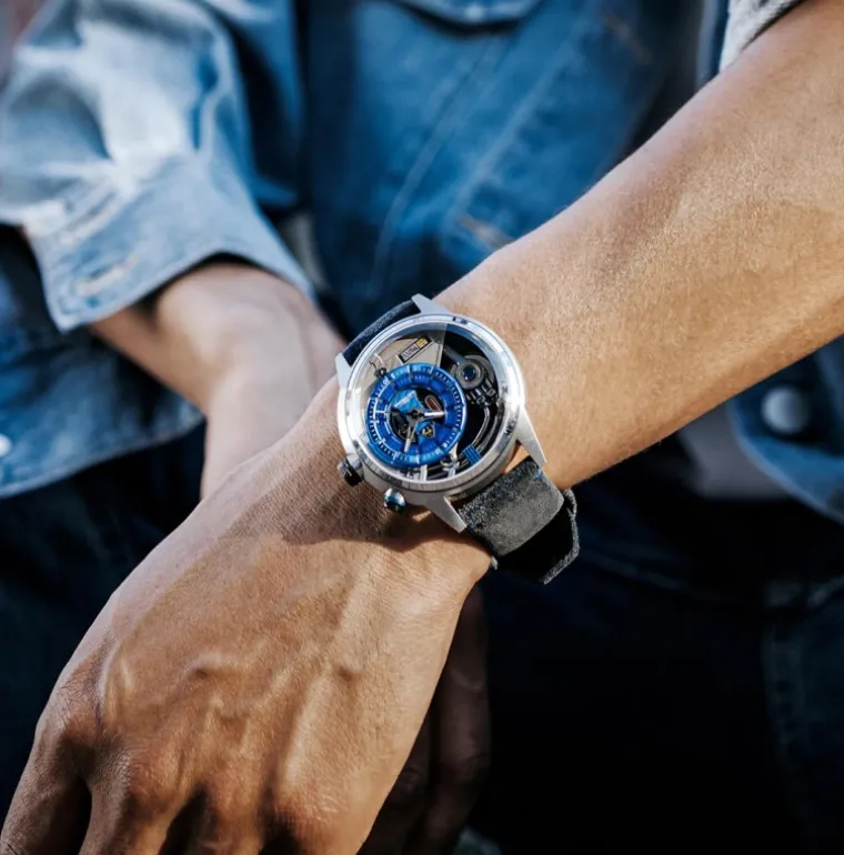 the_stone_z_blue_leather_3.webp THE STONE Z BLUE LEATHER