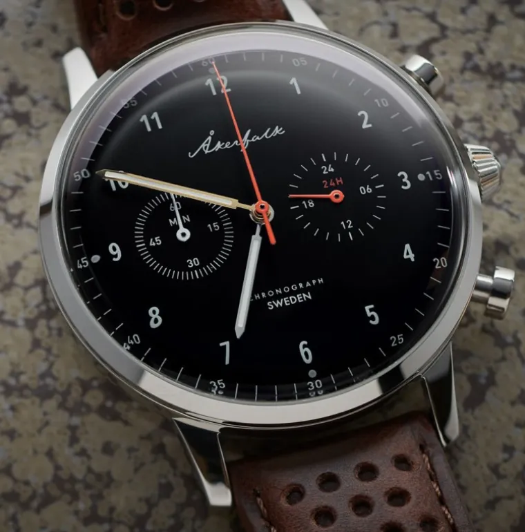 Chronograph | 12h/24h Black Black