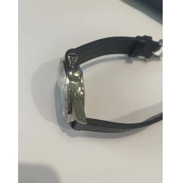 RACING 40 JET BLACK (cassa graffiata e cinturino segnato)
